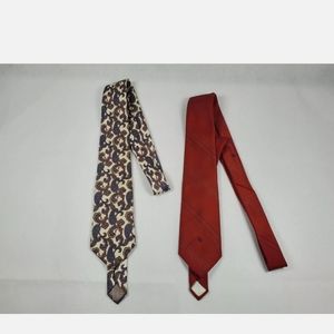 Vintage Christian Dior Blue/Ivory Paisley Silk Tie